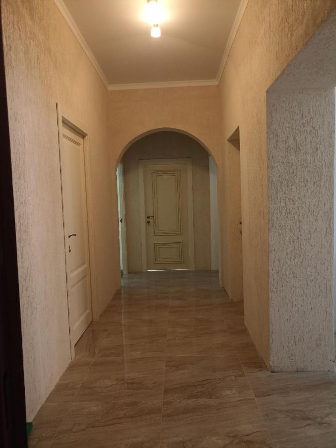 Hotel By The Sea Rozetta Сухуми Екстериор снимка